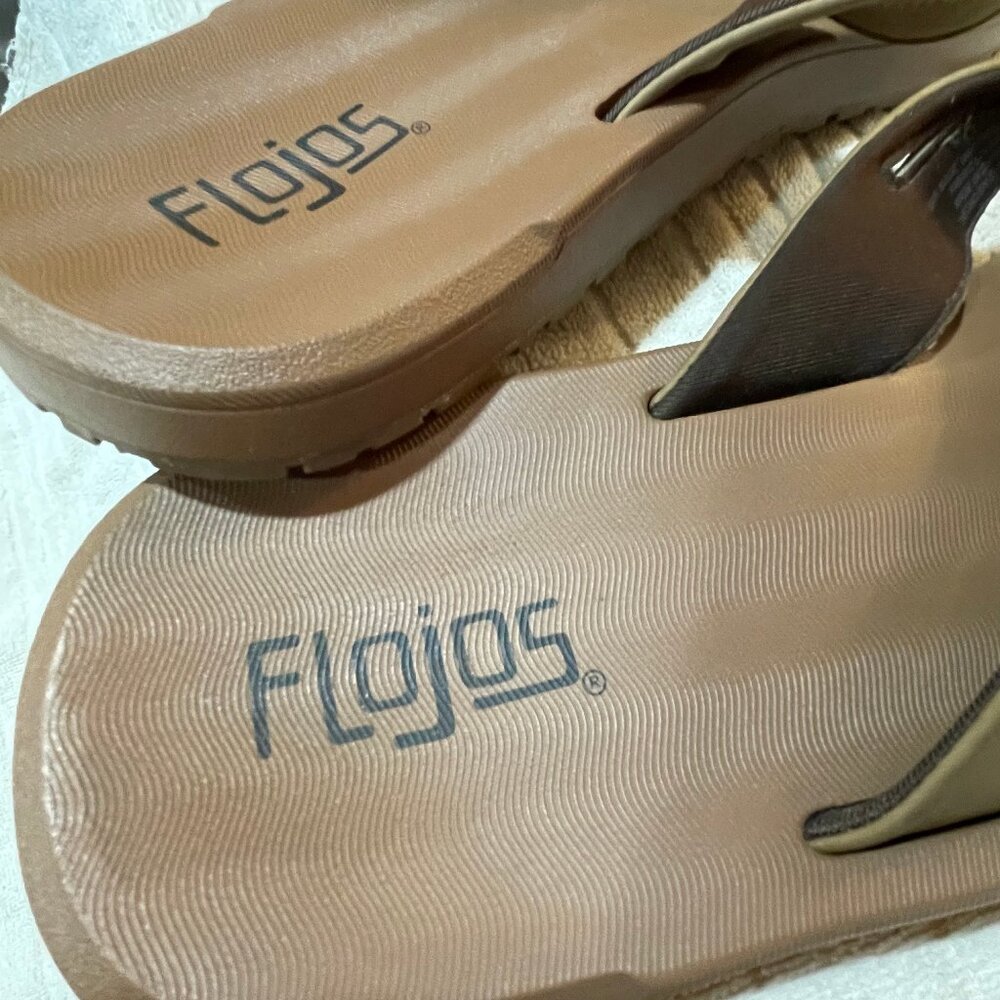Sandals/flipflops